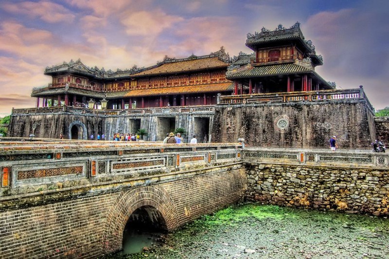 Huế miền đất phát triển về du lịch di sản