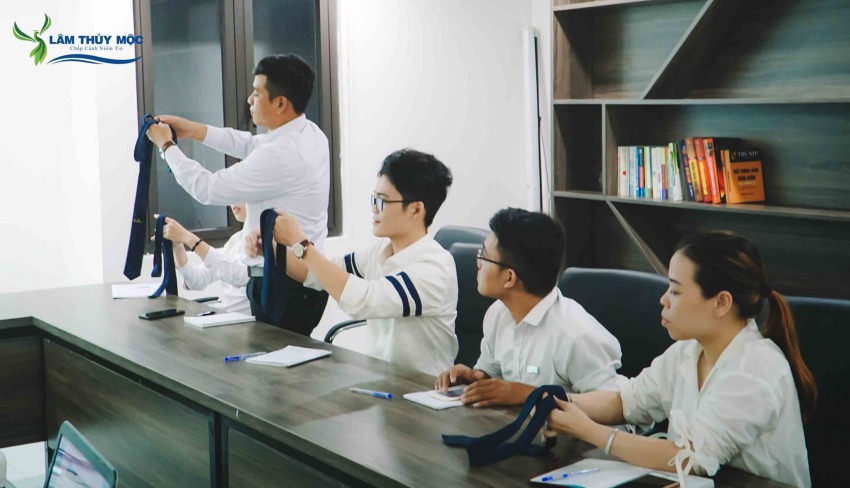 Đào tạo chuyên sân chuyên viên bất động sản
