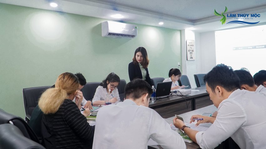 Lâm Thủy Mộc đào tạo hội nhập tháng 11/2020