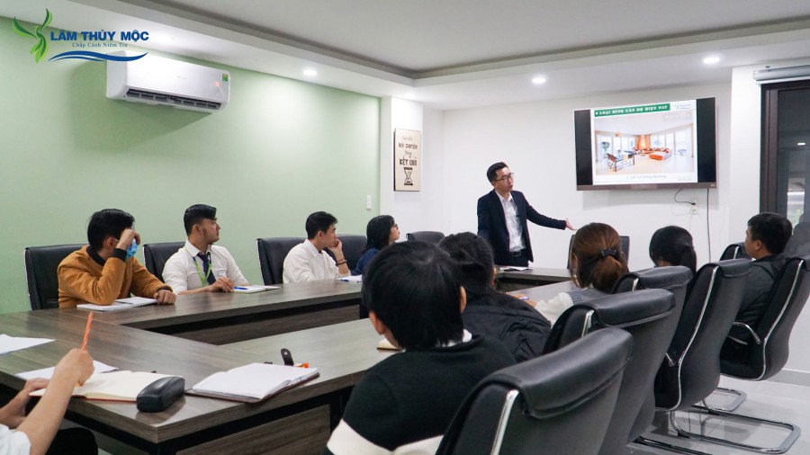 Đào tạo chuyên viên tư vấn bất động sản